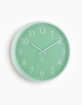 Wall clock mint